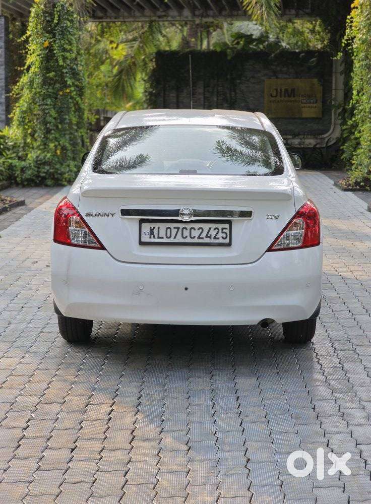 Nissan Sunny 2014-2020 1.5 Xv Petrol, 2015, Petrol