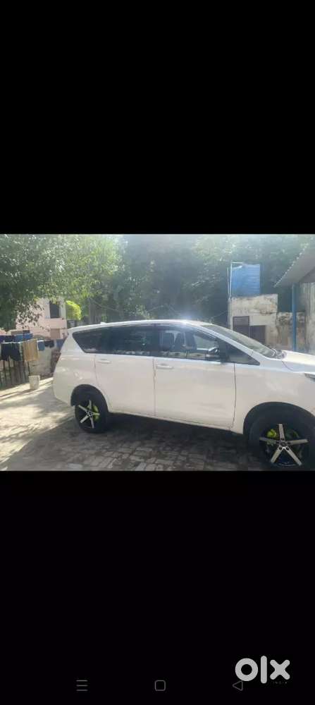 Toyota Innova Crysta 2017