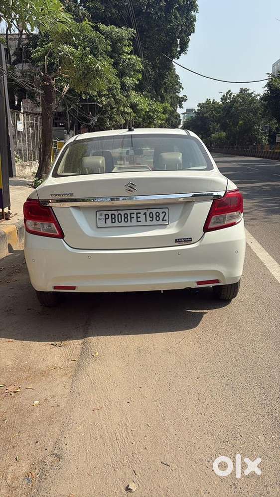 Maruti Suzuki Dzire 2023 Petrol Well Maintained