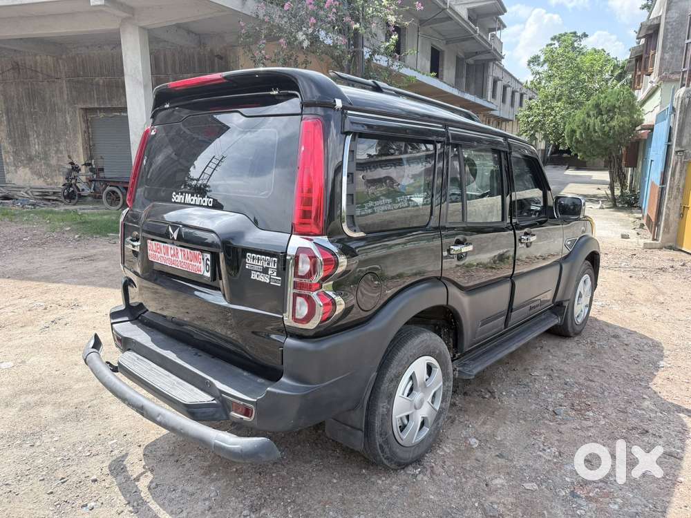 Mahindra Scorpio Classic 2.2 S Mt 9 Str, 2025, Cng & Hybrids