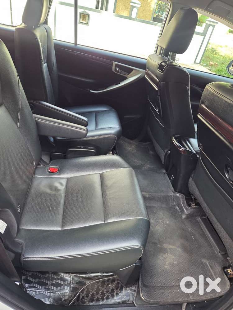 Toyota Innova Crysta 2.4 Z 7 Str, 2024, Diesel