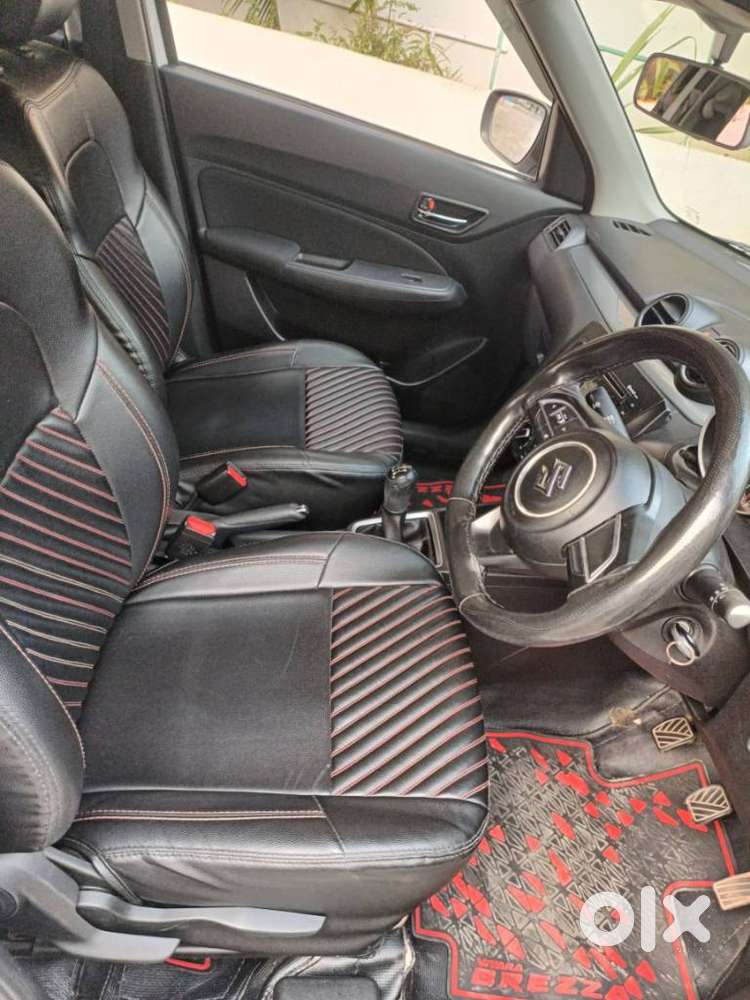 Maruti Suzuki Swift Vxi + Manual, 2021, Petrol