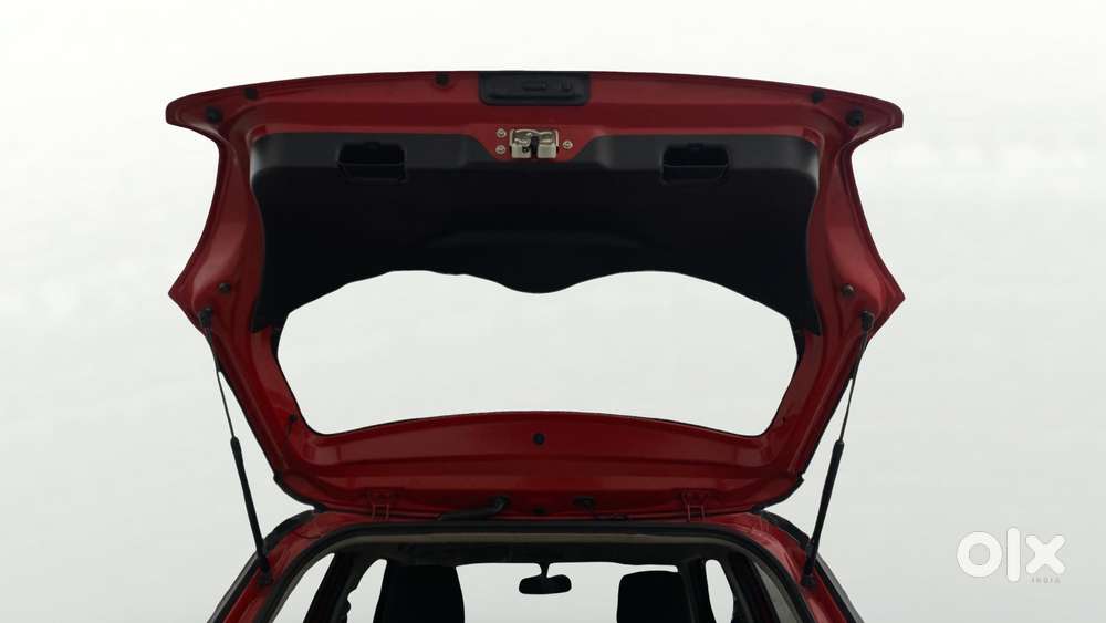 Maruti Suzuki Swift Amt Zxi Plus, 2022, Petrol