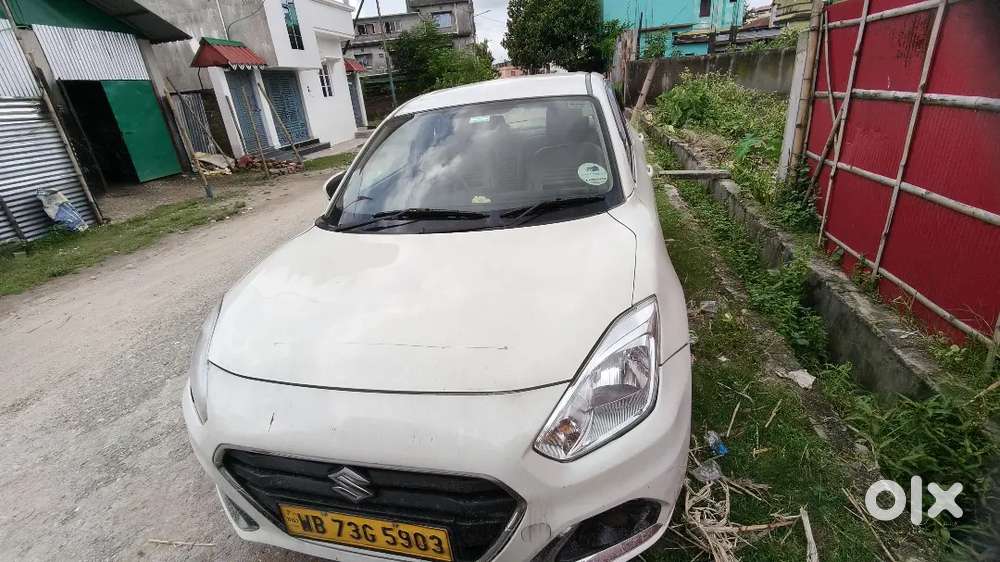 Maruti Suzuki Dzire 2022 Petrol 93456 Km Driven