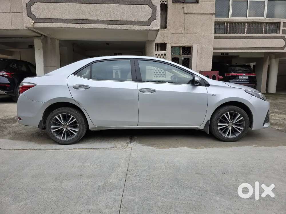 Toyota Corolla Altis 2018 1.8vl (owner Listed)