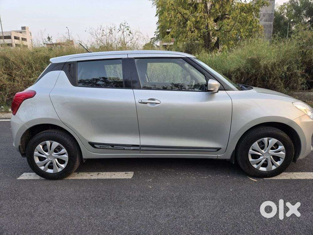 Maruti Suzuki Swift Vxi + Manual, 2019, Petrol
