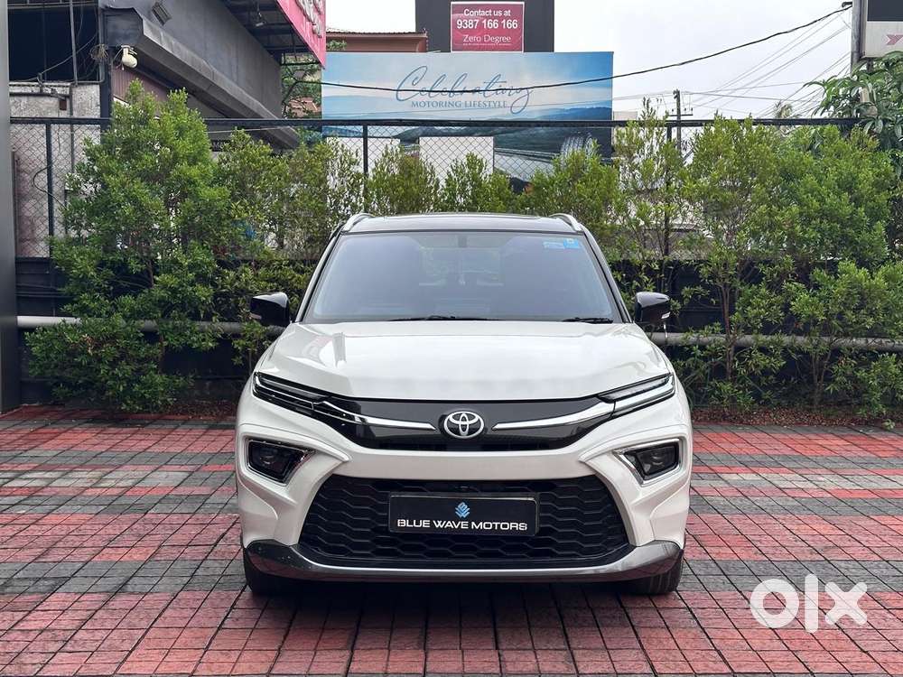 Toyota Urban Cruiser Hyryder 1.5 V Hybrid, 2023, Petrol