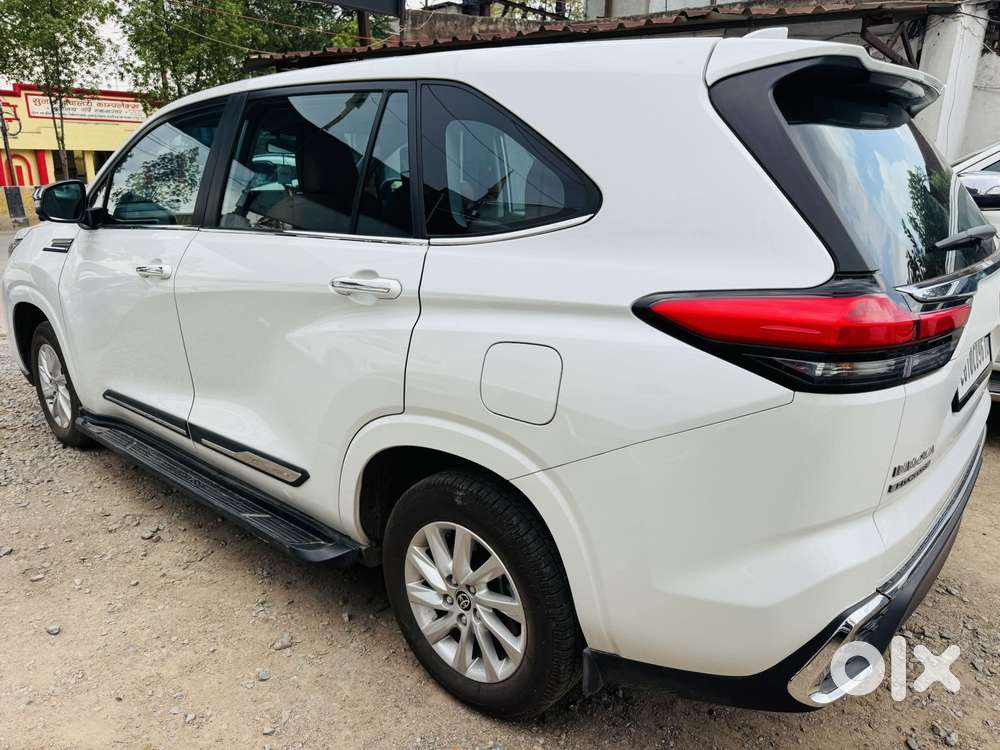 Toyota Innova Hycross 2.0 Gx 8 Str, 2026, Petrol