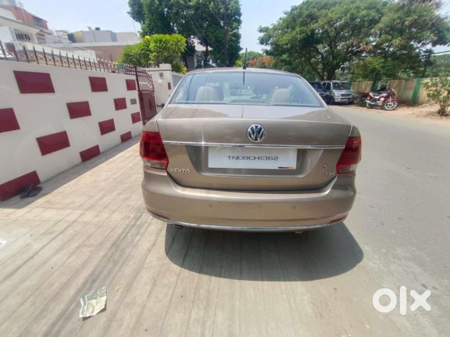 Volkswagen Vento Petrol Highline At, 2017, Petrol