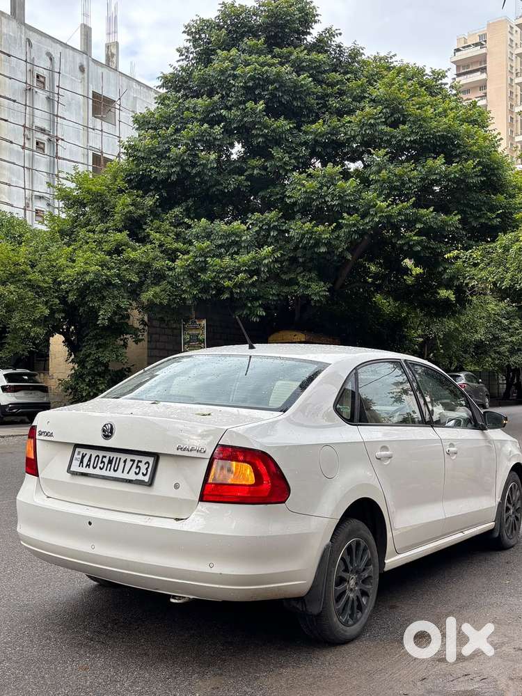 Skoda Rapid 1.5 Tdi At Style Plus, 2016, Diesel