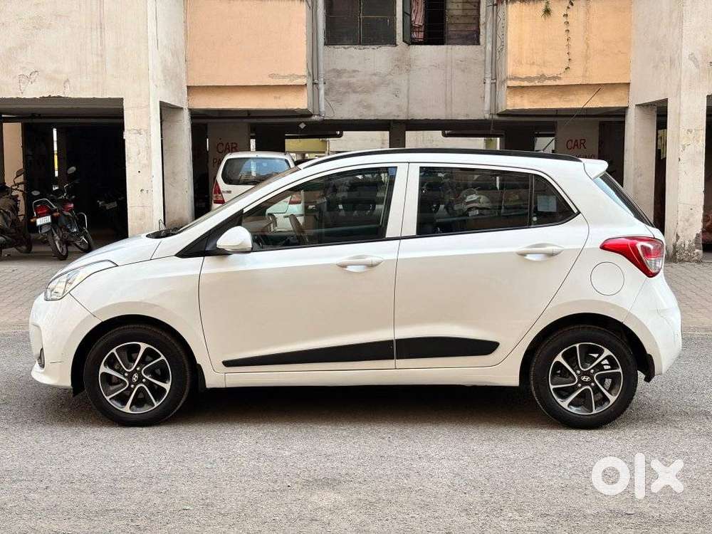Hyundai Grand I10 Sportz (o) 1.2 At Vtvt, 2017, Petrol
