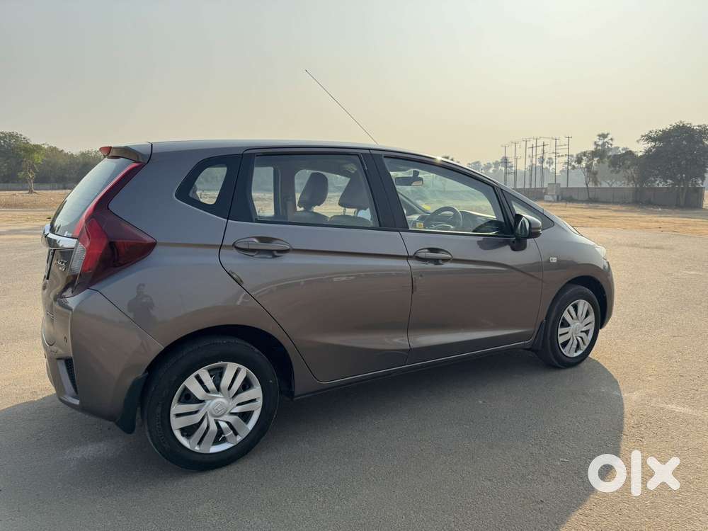 Honda Jazz S Mt I-vtec, 2016, Petrol