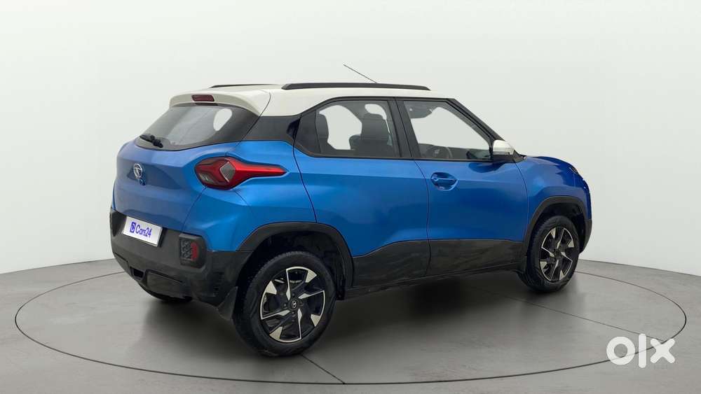 Tata Punch 1.2 Revotron Creative Amt Dual Tone, 2022, Petrol
