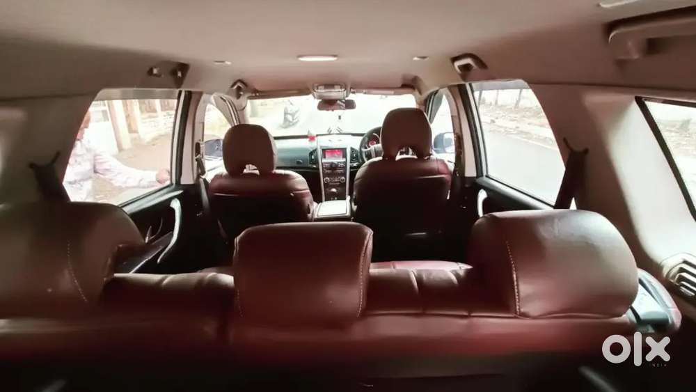 Mahindra Xiv 500 W8 Full Condition