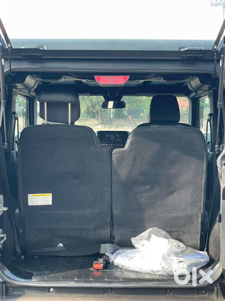 Mahindra Thar Lx Hard Top Diesel Mt Rwd, 2022, Diesel