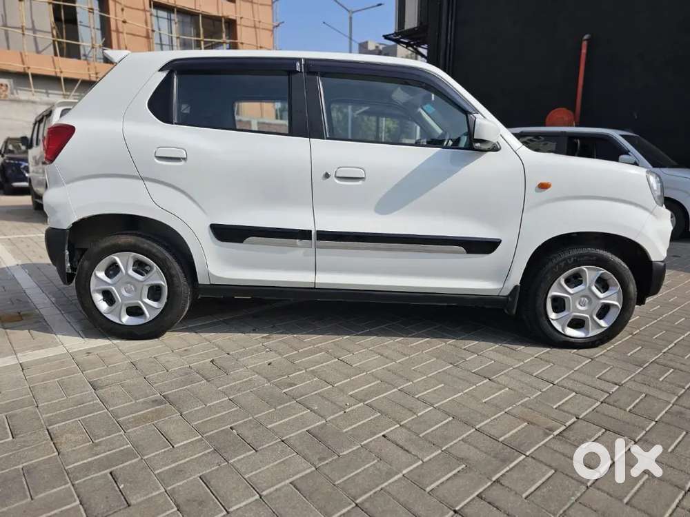 S-presso 1.0 Vxi 2022 Km Driven Second Owner
