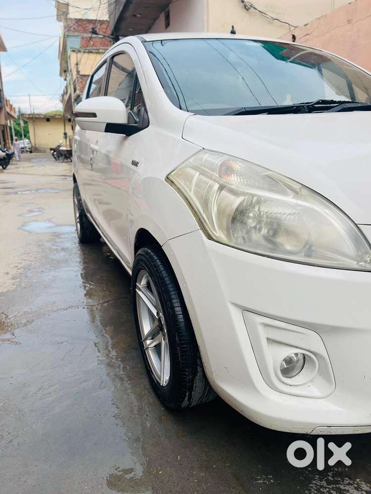Maruti  Ertiga Vdi 2014 Abs