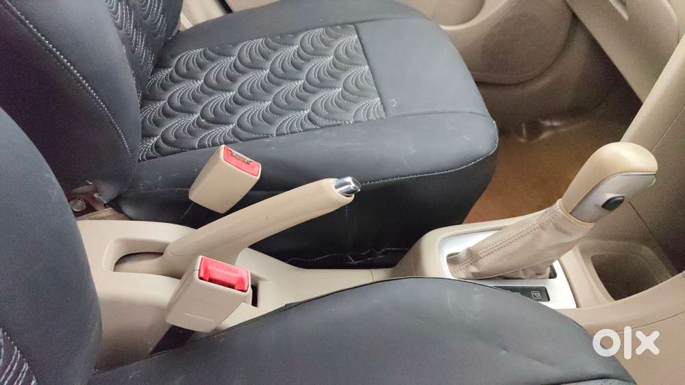 Maruti Suzuki Swift Dzire Vxi At, 2013, Petrol