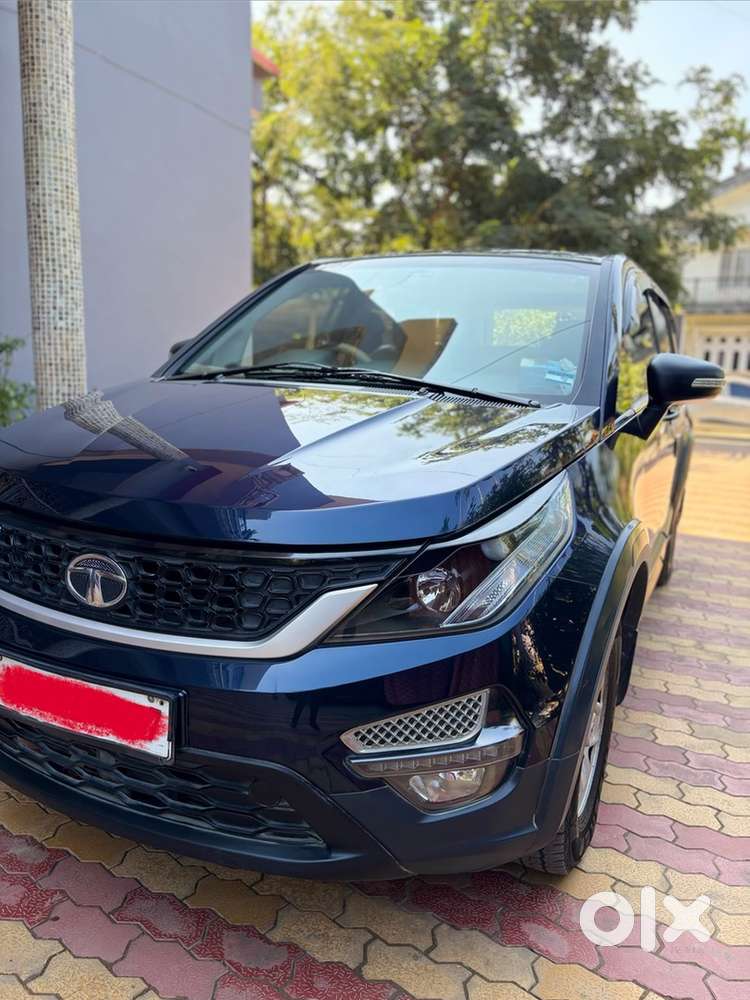 Urgent Sell- Tata Hexa Diesel Manual 2019