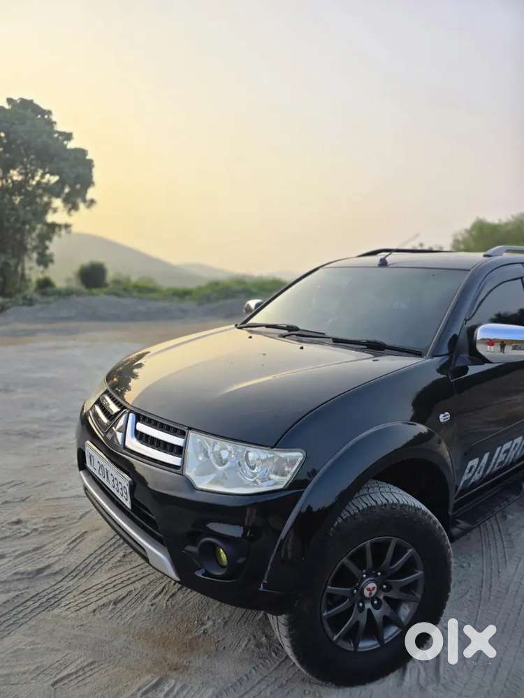 Mitsubishi Pajero Sport 2016