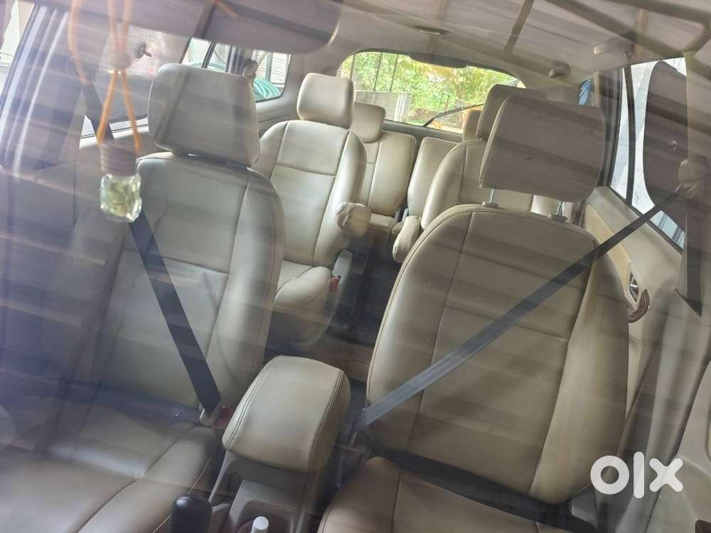 Innova 2.5v Diesel Manual Full Option