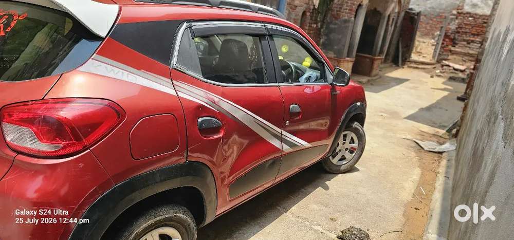 Kwid 2017 Model 1st Owner 
Seld Engine 69000 Km Chali H 
Saaf Gaddi H