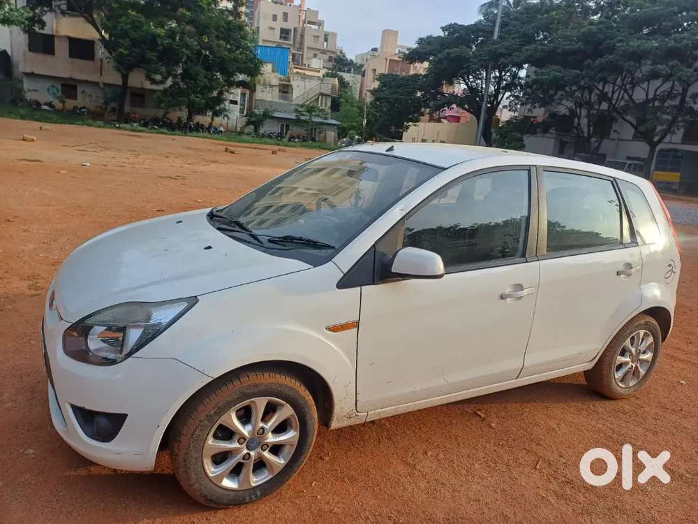 Ford Figo 2012 Petrol Manual