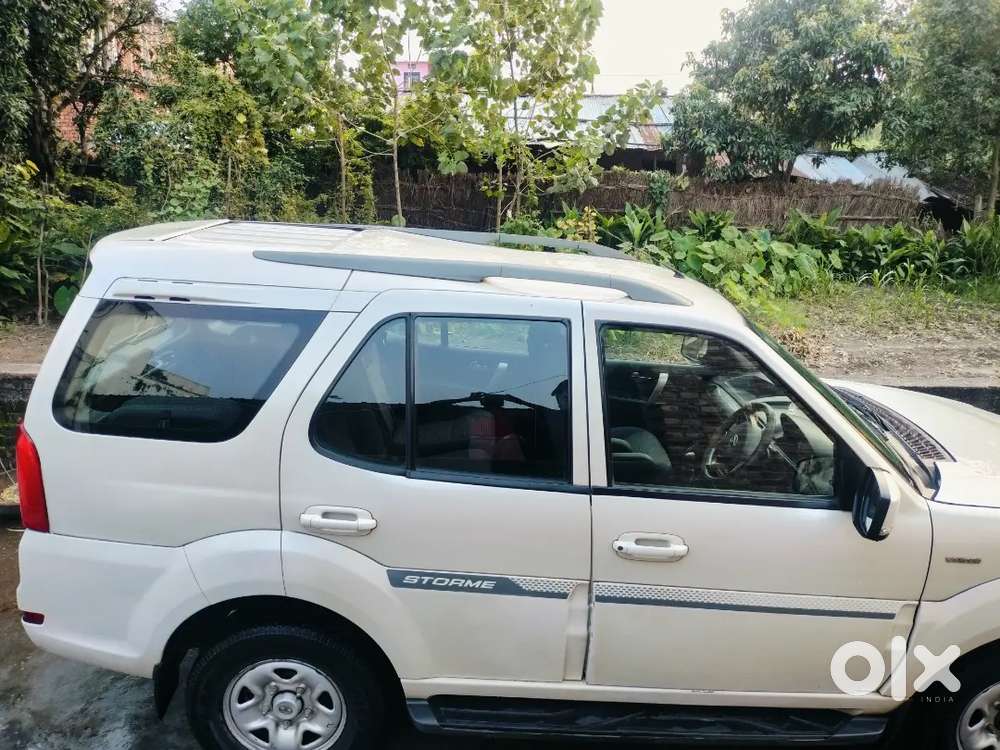 Tata Safari Storme 2017 2nd Owner