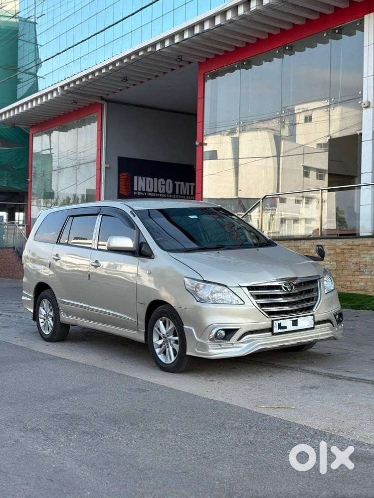 Toyota Innova 2.5 G (diesel) 7 Seater, 2015, Diesel
