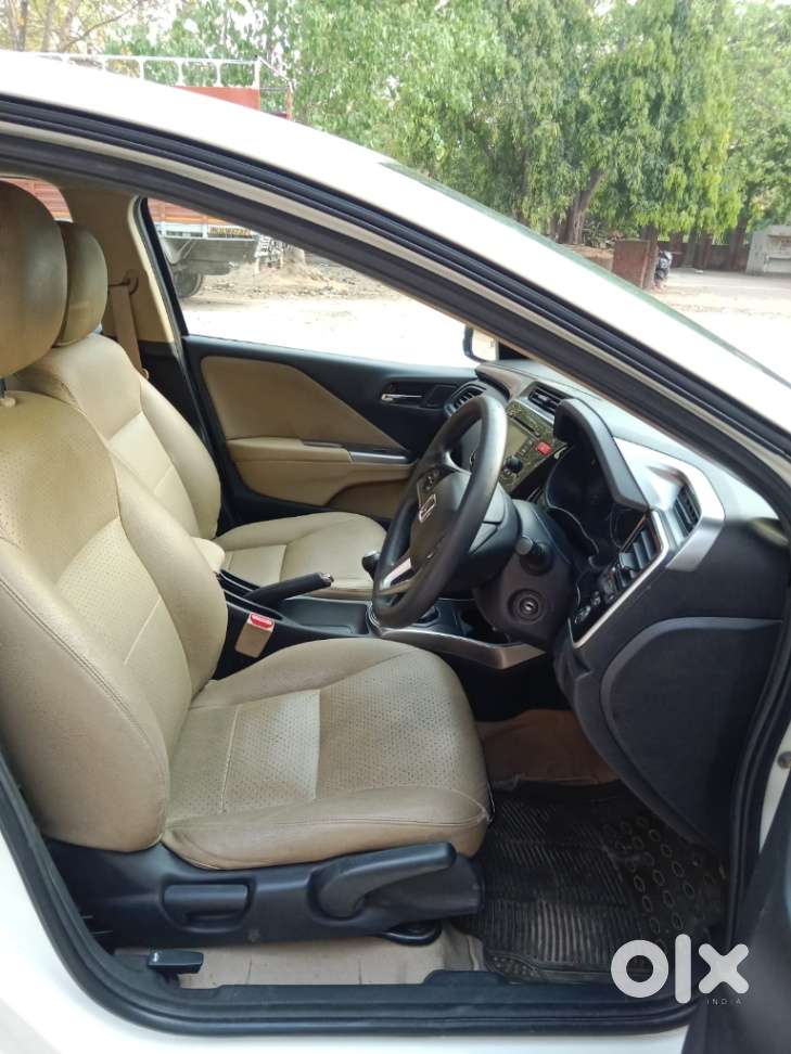 Honda City V Mt Exclusive, 2015, Petrol