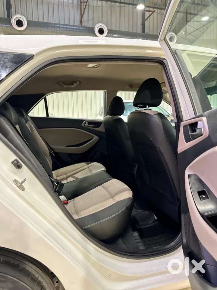 Hyundai Elite I20 Asta Option, 2017, Petrol