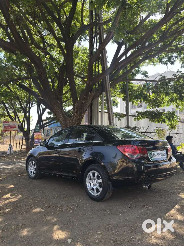 Chevrolet Cruze 2011 Diesel Well Maintained Mh 15 Passing Car