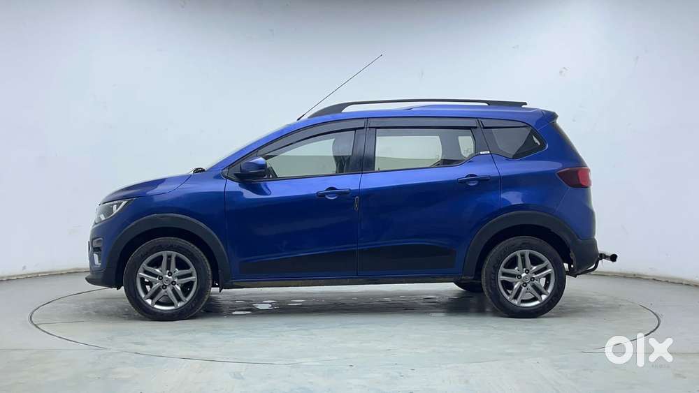 Renault Triber Rxz, 2021, Petrol