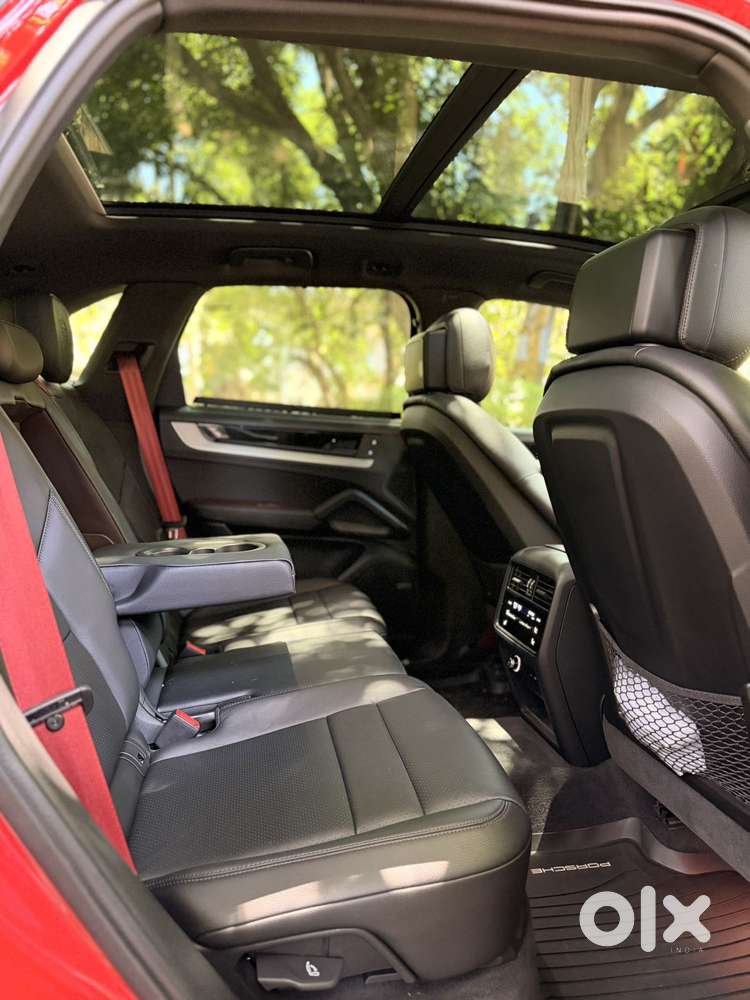 Porsche Cayenne, 2024, Petrol