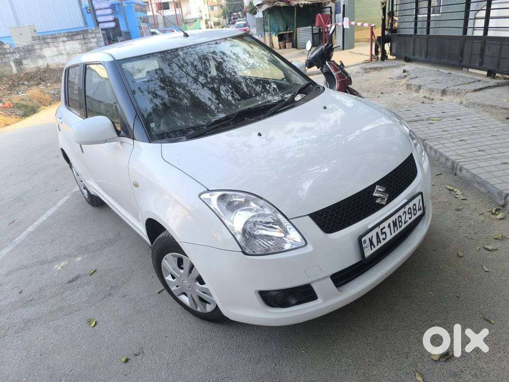 Maruti Suzuki Swift 2004-2010 Vxi Bsiv, 2011, Petrol