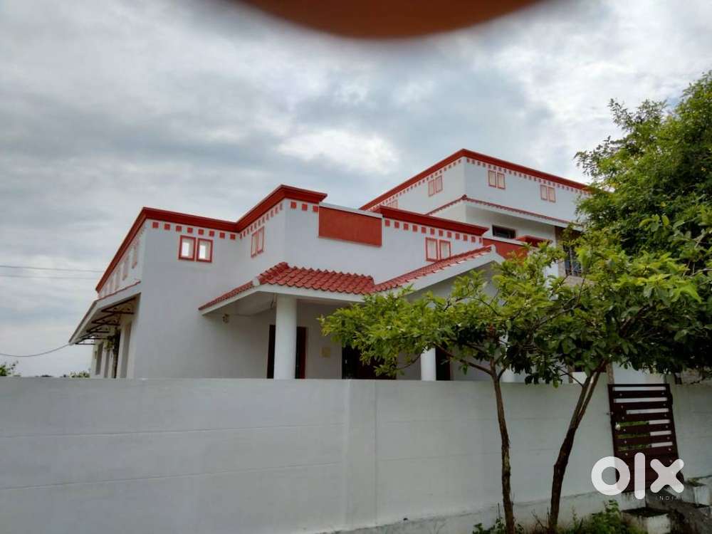 3000 sqft bldg near pollachi coimbatore highway For Rent Houses