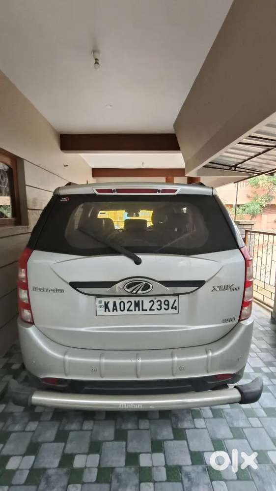 Mahindra Xuv500 2016
