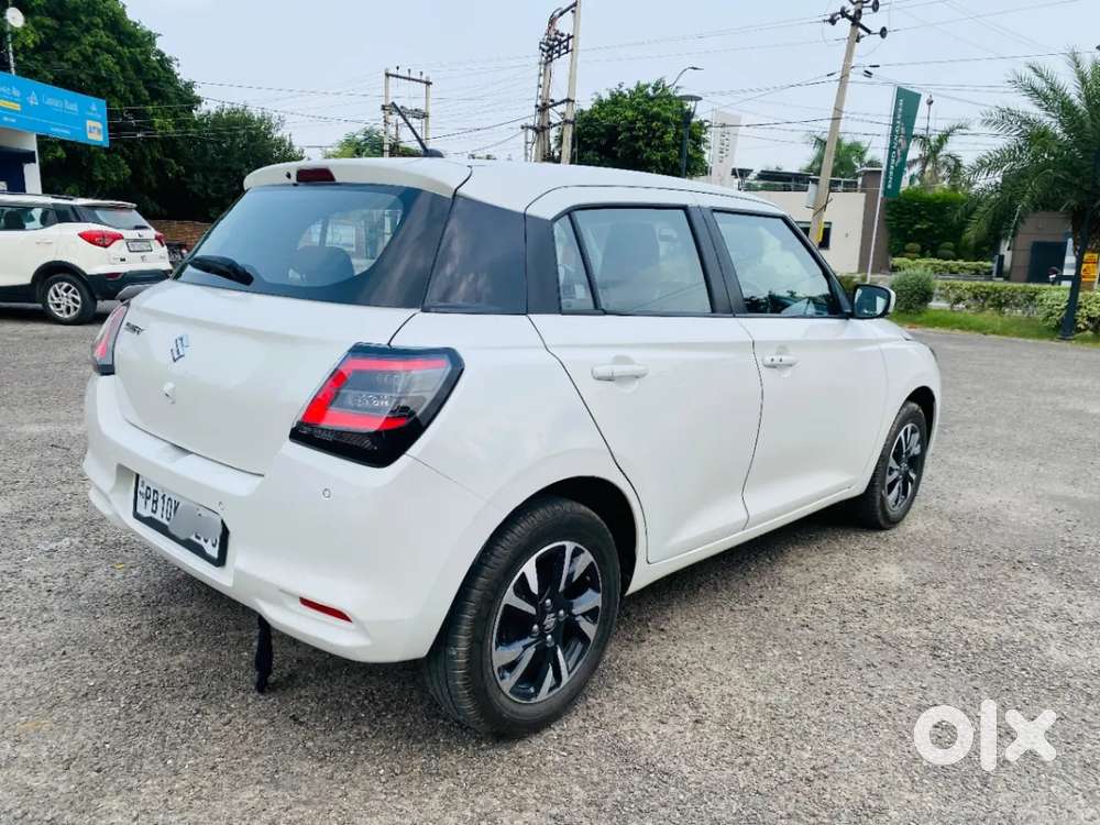 Maruti Suzuki Swift 1.3 Zxi, 2024, Petrol
