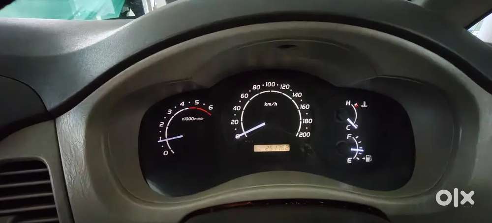 Toyota Innova 2009 Diesel 251000 Km Driven