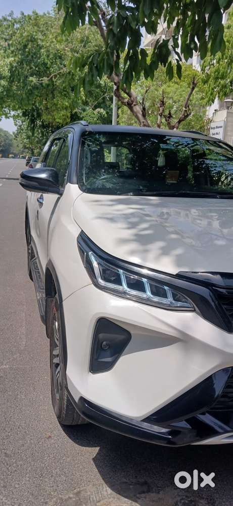 Toyota Fortuner Legender 4x2 At 2.8, 2024, Diesel