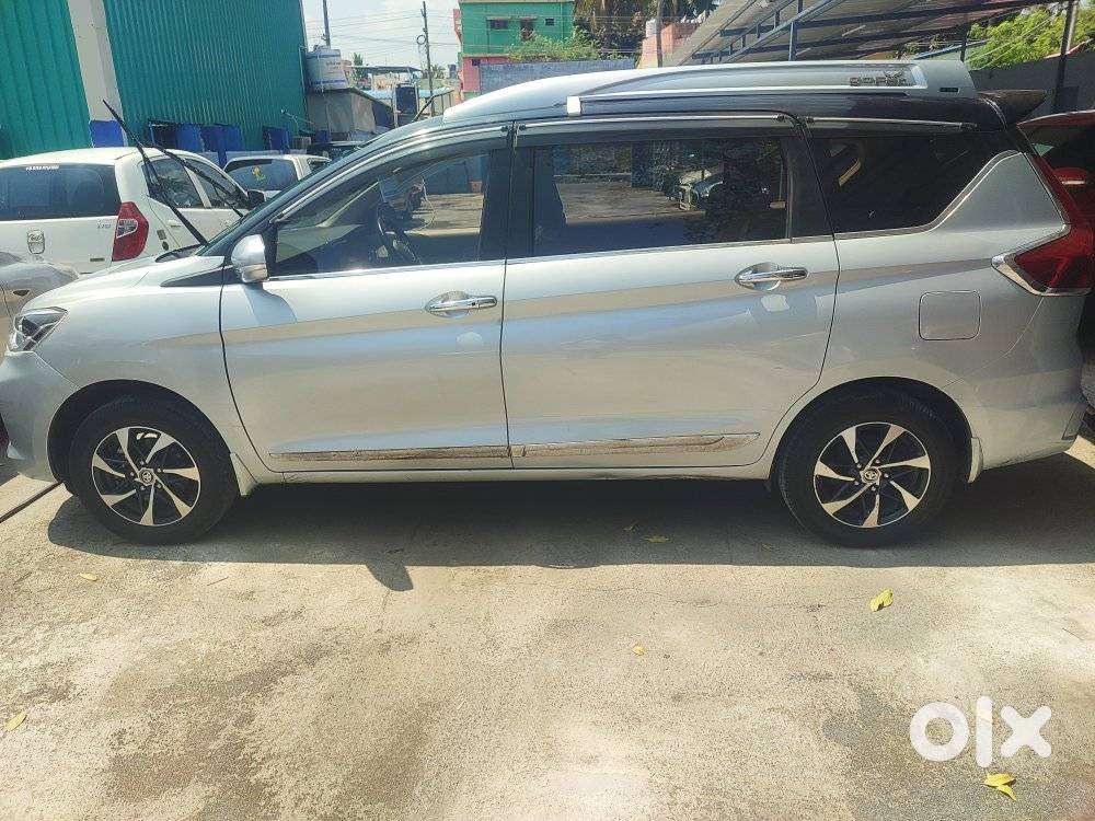 Toyota Rumion G Petrol Manual Dual Tone, 2024, Petrol