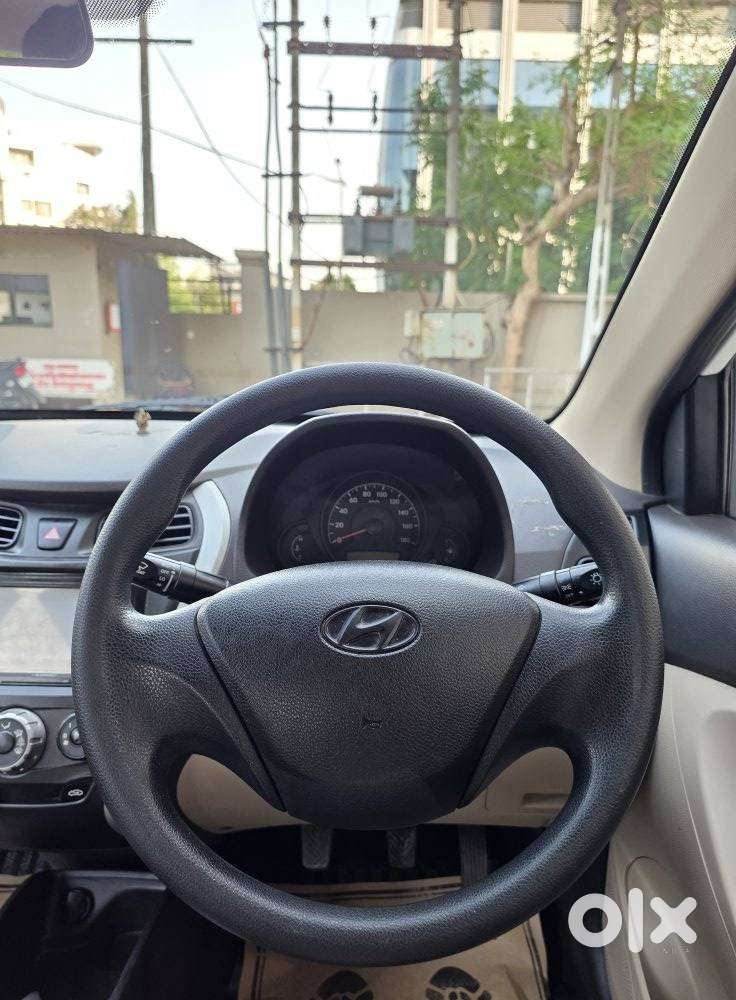 Hyundai Eon Era+ Se, 2017, Petrol
