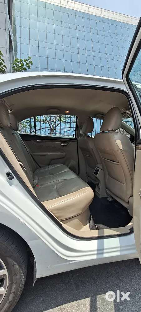 2021 Maruthi Ciaz Alpha Smart Hybrid 1.5 Petrol Automatic In Excellent