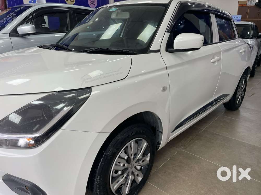 Maruti Suzuki Swift 1.2 Lxi (o), 2025, Petrol