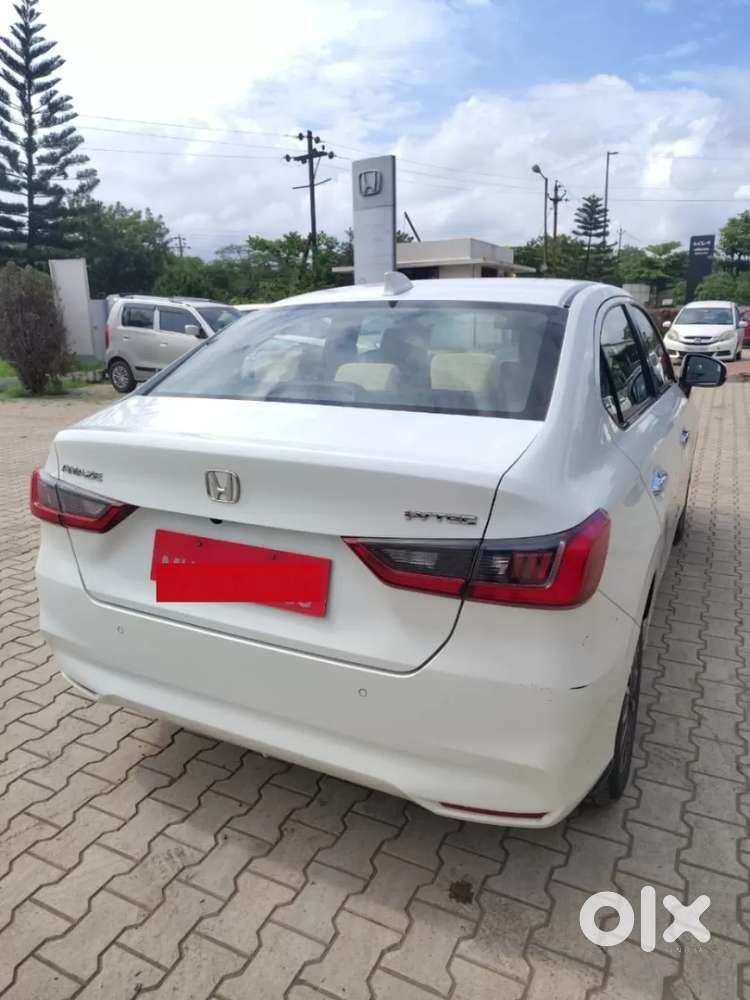 Honda Amaze, 2024, Petrol