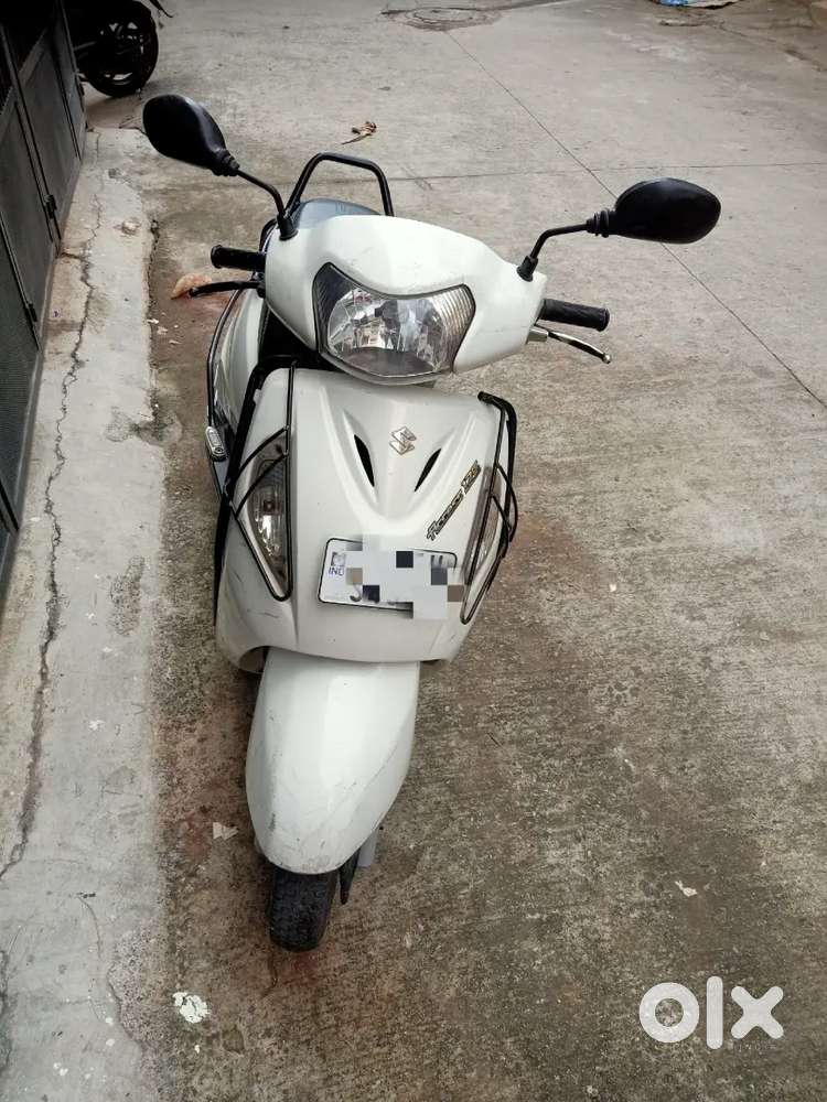 Suzuki Swish 125 Suzuki Access 2012 Model Review Axis Scooty Price