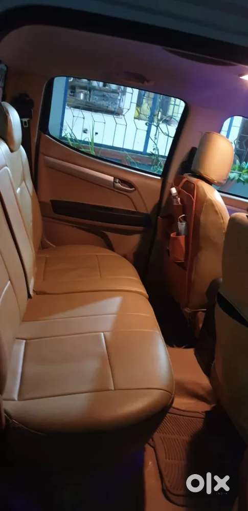 Isuzu D-max V-cross, 2017, Diesel
