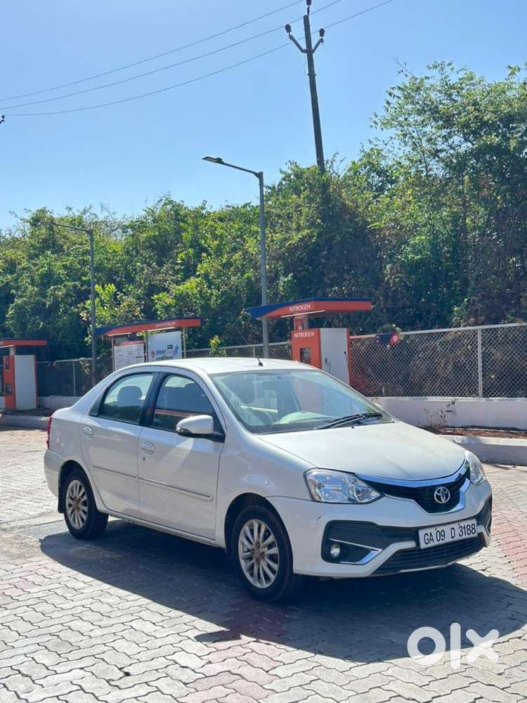 Toyota Petrol Manual 2017