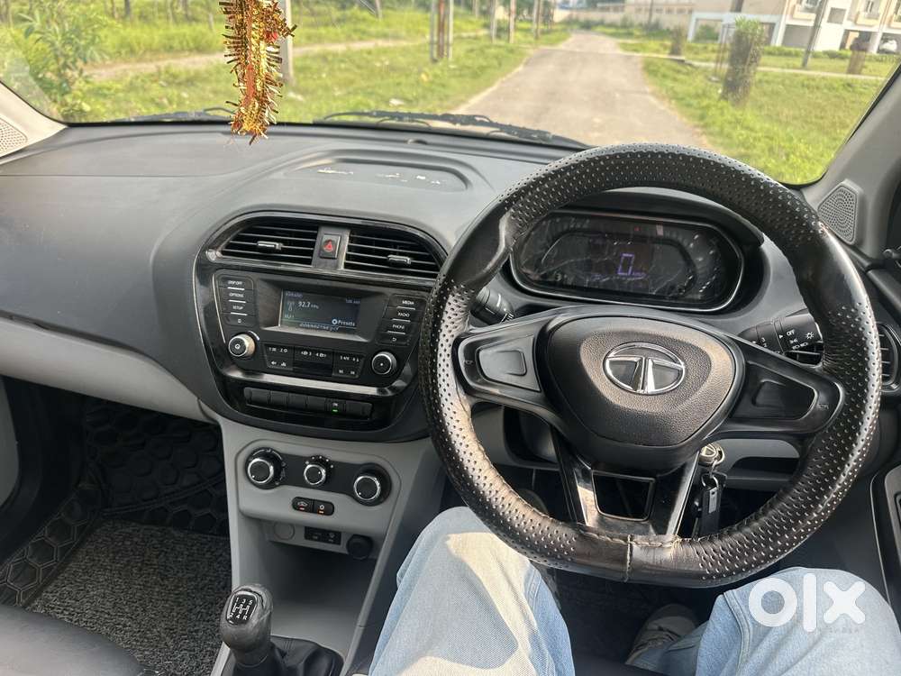 Tata Tiago 1.2 Revotron Xe Cng, 2022, Cng & Hybrids