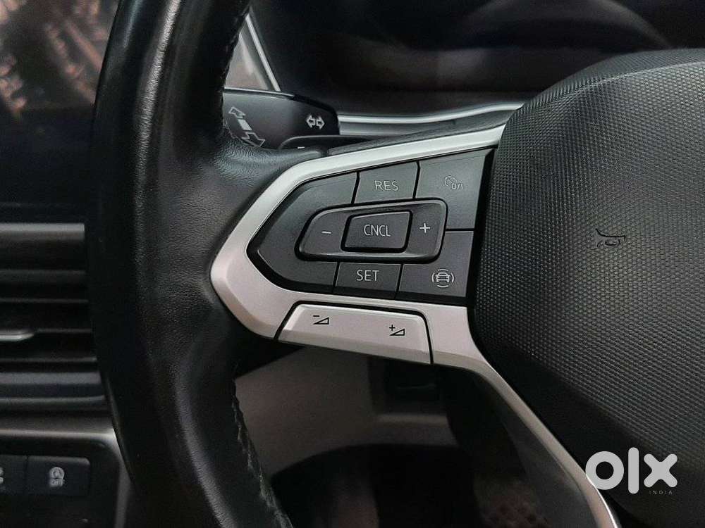 Volkswagen Taigun 1.0 Tsi Highline At, 2022, Petrol